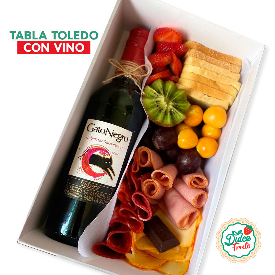 Tabla toledo con Vino